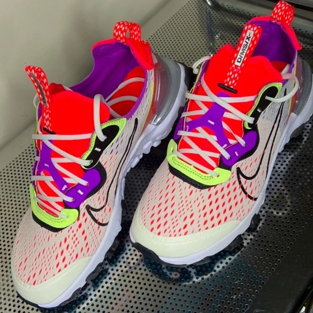 Nike DimSix React Vision | sneakers | Like New | size 7Y fits women 8.5 - Picture 4 of 11